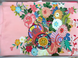 大阪/七五三･お宮参り衣装レンタル。厳選したお子様のための祝着：urw-003