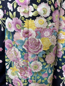 正絹京友禅最新柄振袖・紺地【FUN-2059】|高級振袖レンタル|大阪都島、日産呉服・和田甚