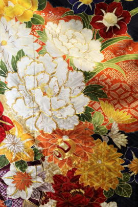 正絹京友禅最新柄振袖・濃紺【FUN-2042】|高級振袖販売・レンタル|大阪都島、日産呉服・和田甚