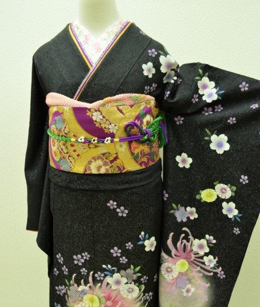 正絹ラメ入り・桜・菊柄黒地振袖|fr102|振袖レンタル|大阪・日産呉服
