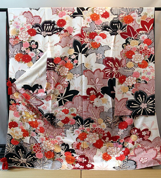 正絹金ラメ紋意匠、金彩京友禅、白【fo123】振袖レンタル|大阪・日産呉服