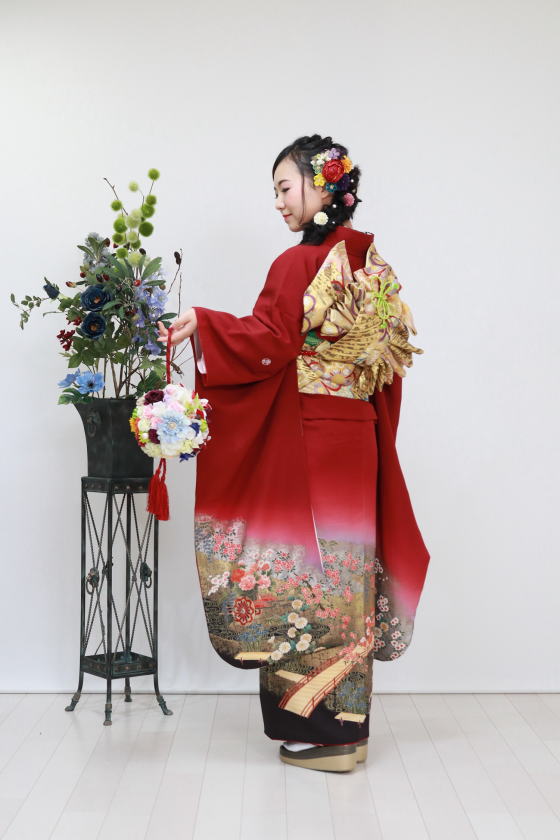 正絹京友禅色留振袖、赤:FR-145|振袖レンタル＆着付け・ヘアーセット|大阪、日産呉服・和田甚