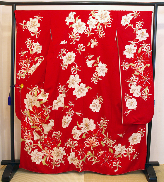 正絹紋意匠・百合づくし手描き京友禅、赤【FR-135】振袖レンタル大阪、日産呉服・都島店