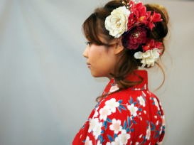 卒業式袴用髪飾り、大阪和田甚