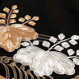 正絹最高級手描き京友禅、金駒刺繍黒留袖【trn-031】オーダーレンタル|大阪、日産呉服・都島店