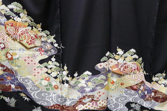 正絹京友禅、本加工黒留袖【TR-3021】