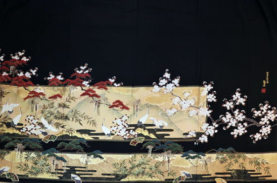 正絹最高級、鷲見染工謹製・松寿立鶴の図　黒留袖【tr-215】|留袖レンタル|大阪、都島・日産呉服・和田甚