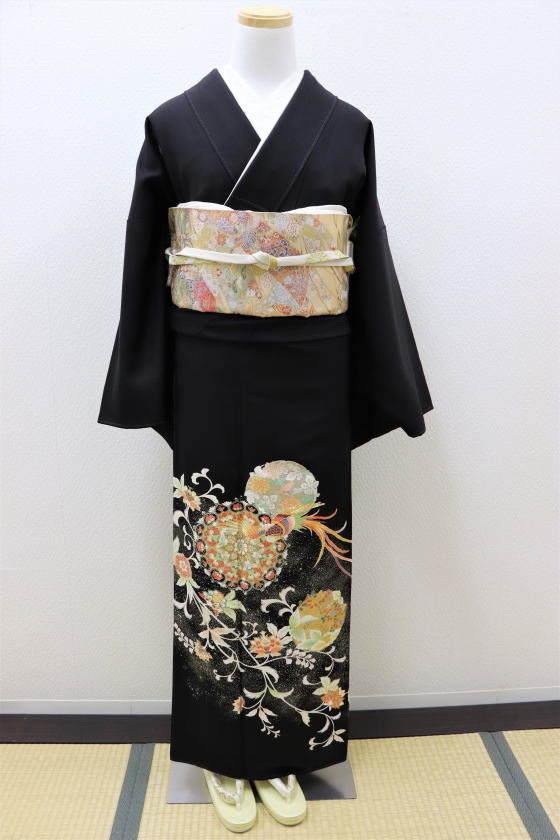 正絹最高級、純金箔・金糸縫い取り黒留袖:TR-032|留袖レンタル大阪・日産呉服