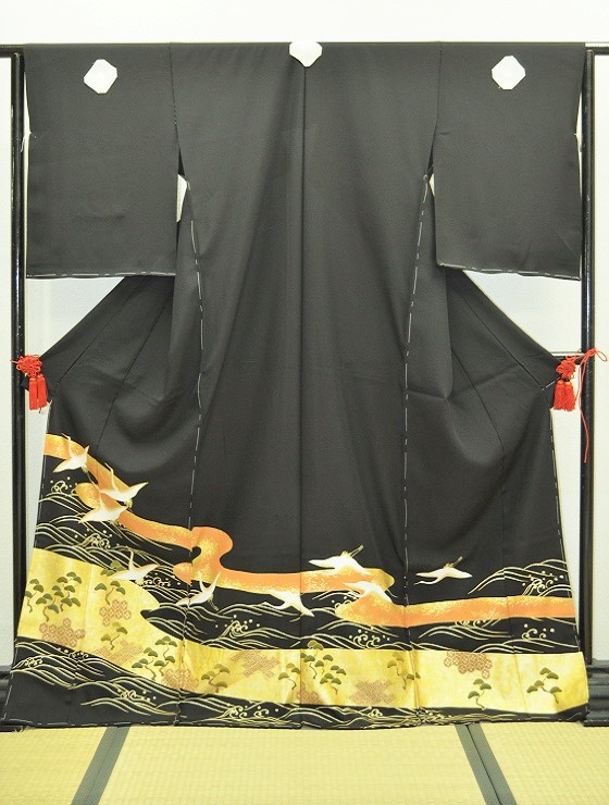 正絹高級金彩鶴柄黒留袖【TR-209】レンタル大阪