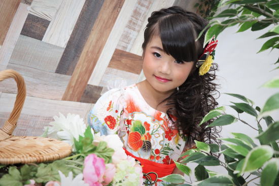フォト七五三(753）ドレス姿写真撮影:753-dress_01|レンタルキモノ|大阪・日産呉服、地下鉄都島店