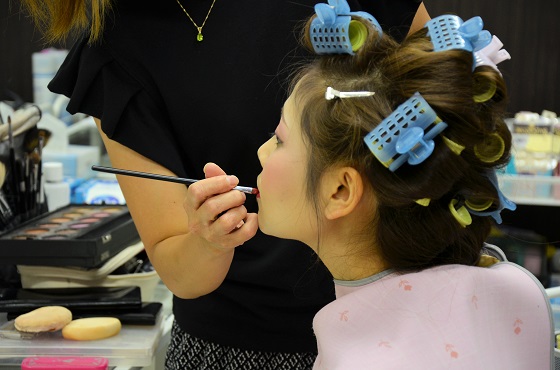 着付け＆ヘアー＆メイク・創作髪飾り・写真撮影|レンタルキモノ|大阪、都島・日産呉服